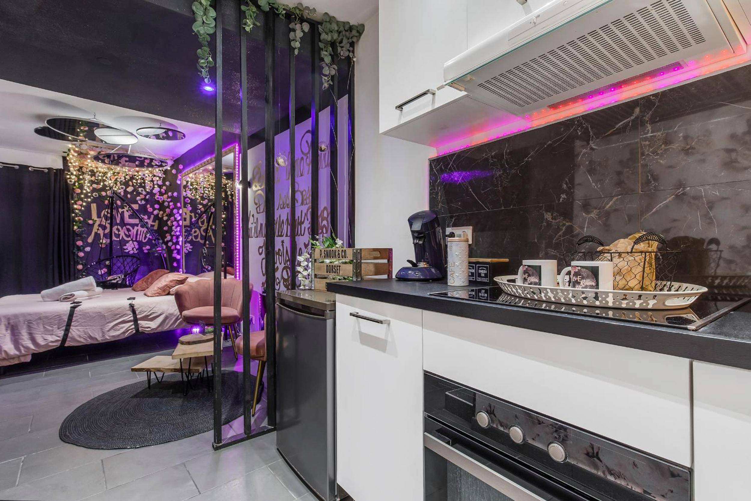 Photo du logement - LA ROMANTIQUE ROOM - Montagnac