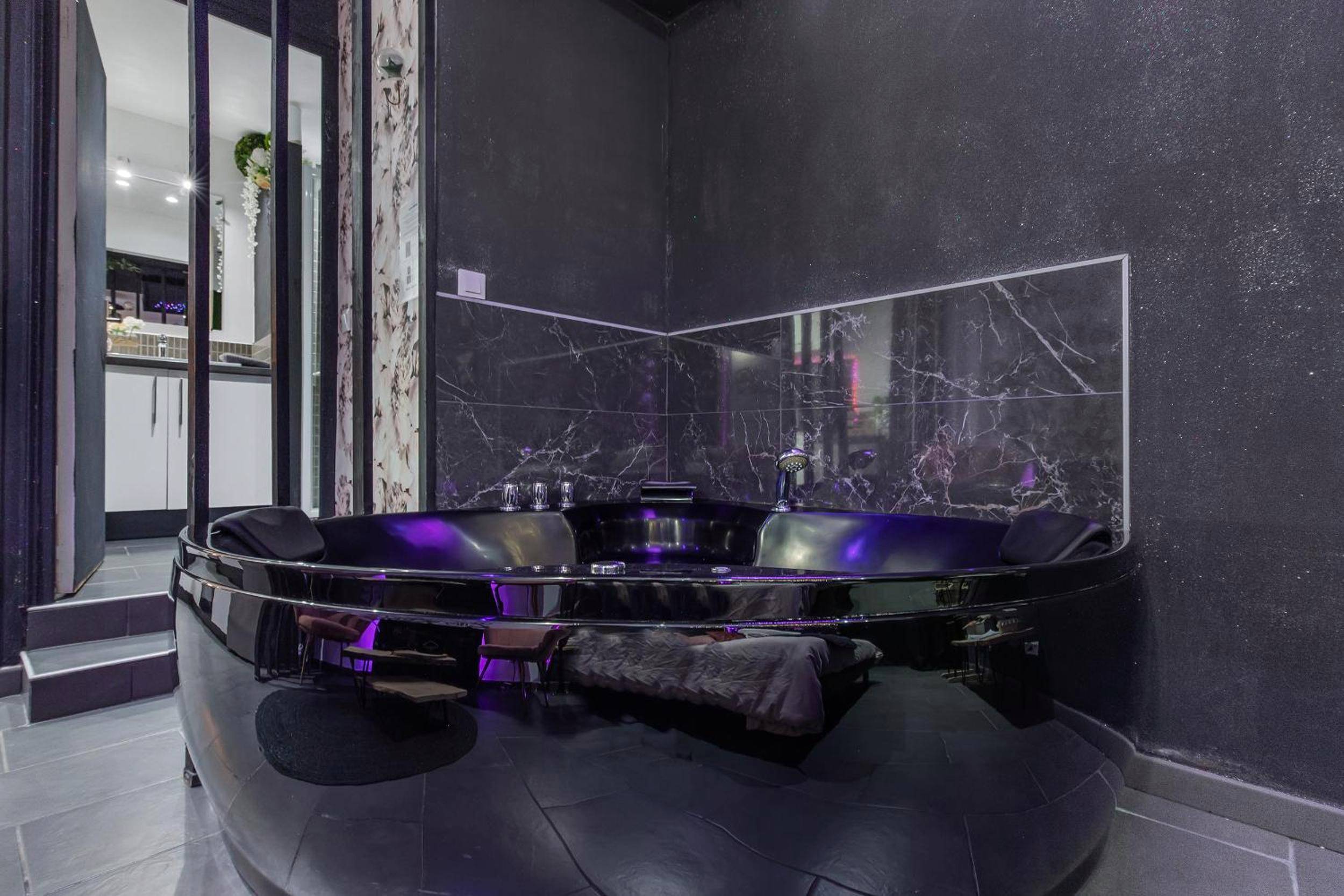 Photo du logement - LA ROMANTIQUE ROOM