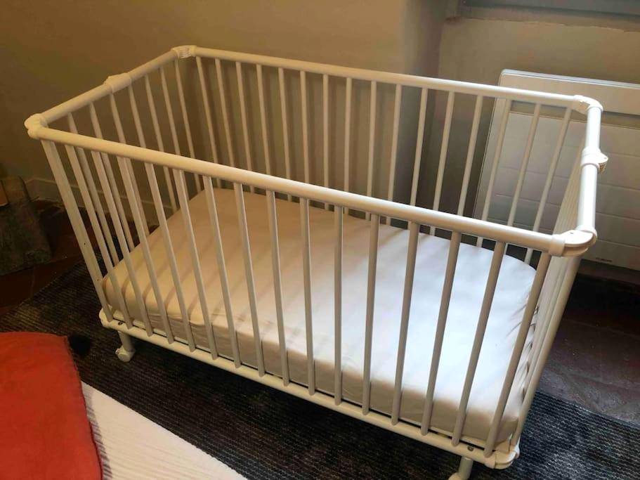 Photo du logement - room five - parking, balnéothérapie, place nationale, un havre de paix - Montauban