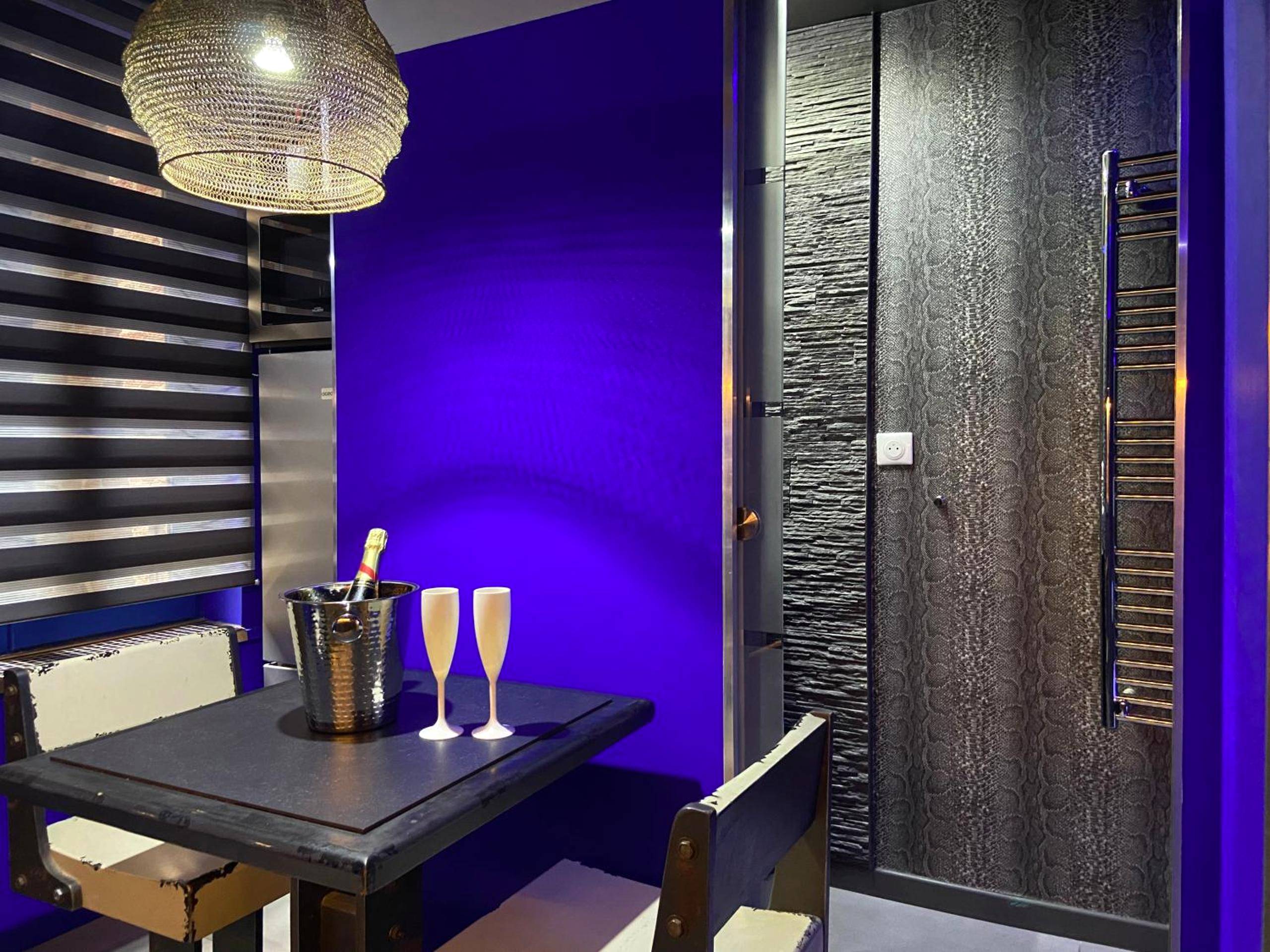 Photo du logement - Private Room & Spa avec jacuzzi privatif - Lille