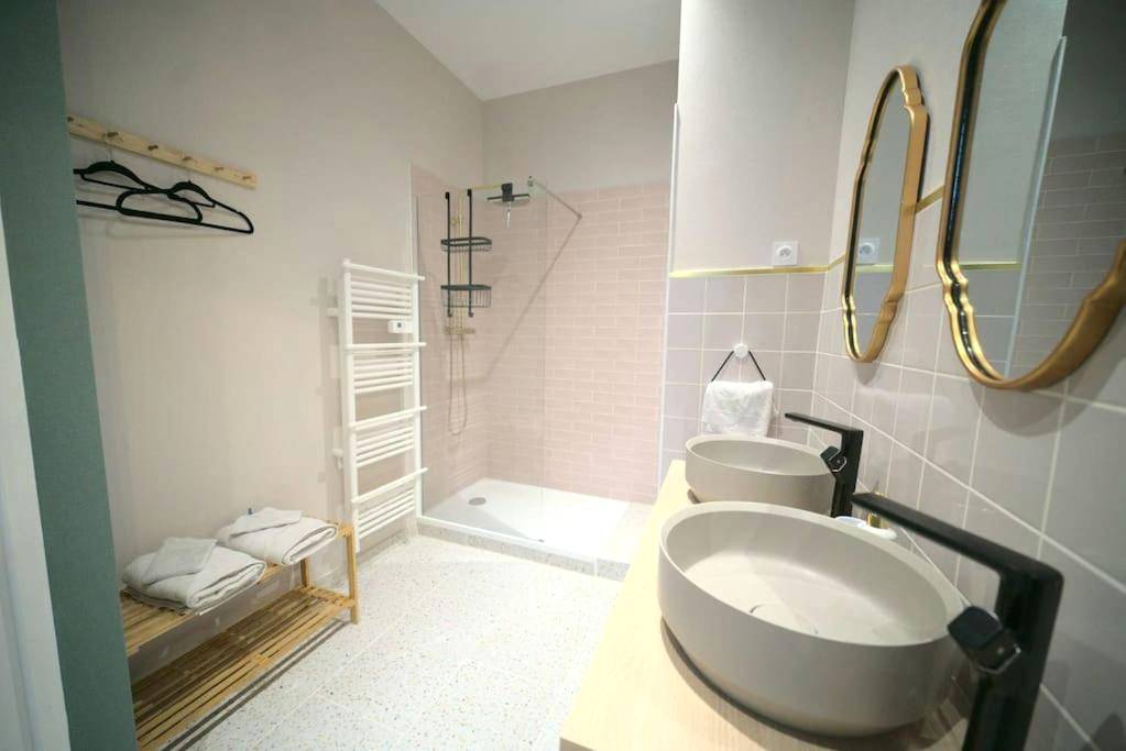 Photo du logement - Royal Room jacuzzi haut de gamme centre ville