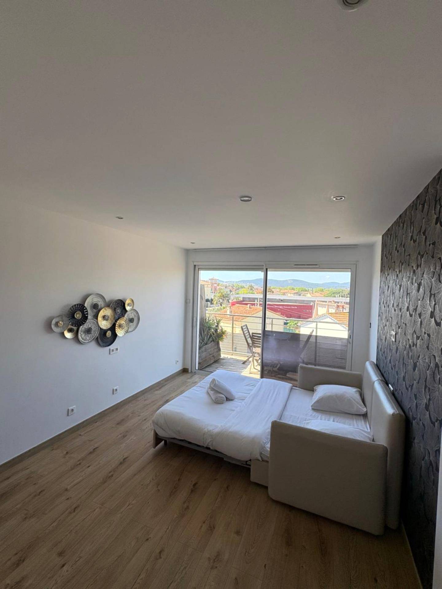 Photo du logement - Hotel Sable Et Soleil - Port, Plage & Jacuzzi privé - Fréjus