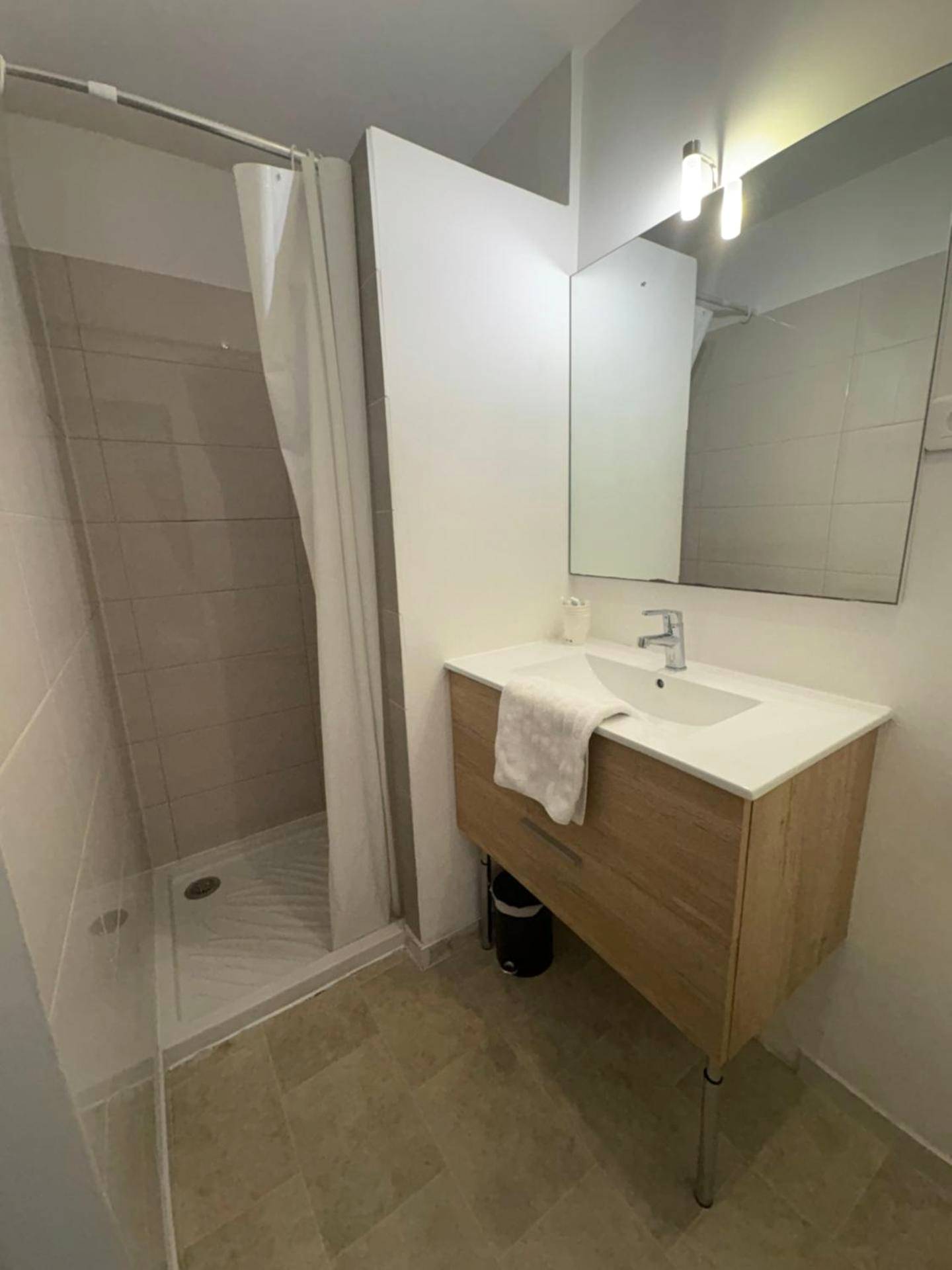 Photo du logement - Hotel Sable Et Soleil - Port, Plage & Jacuzzi privé