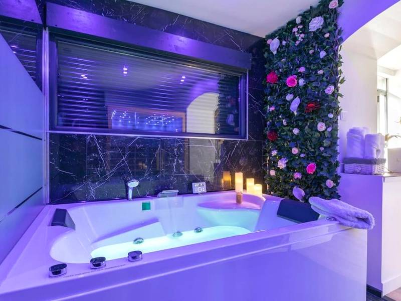 Photo du logement - Sauna, jacuzzi, terrasse et parking