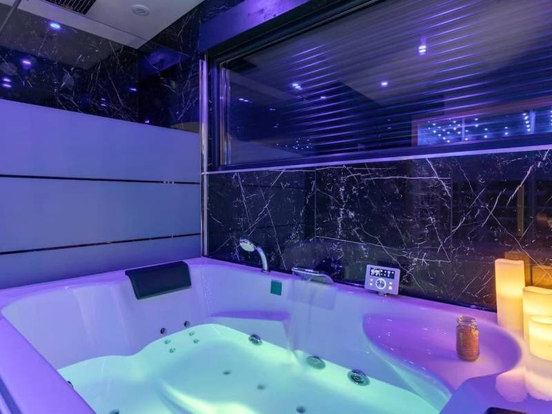 Photo du logement - Sauna, jacuzzi, terrasse et parking