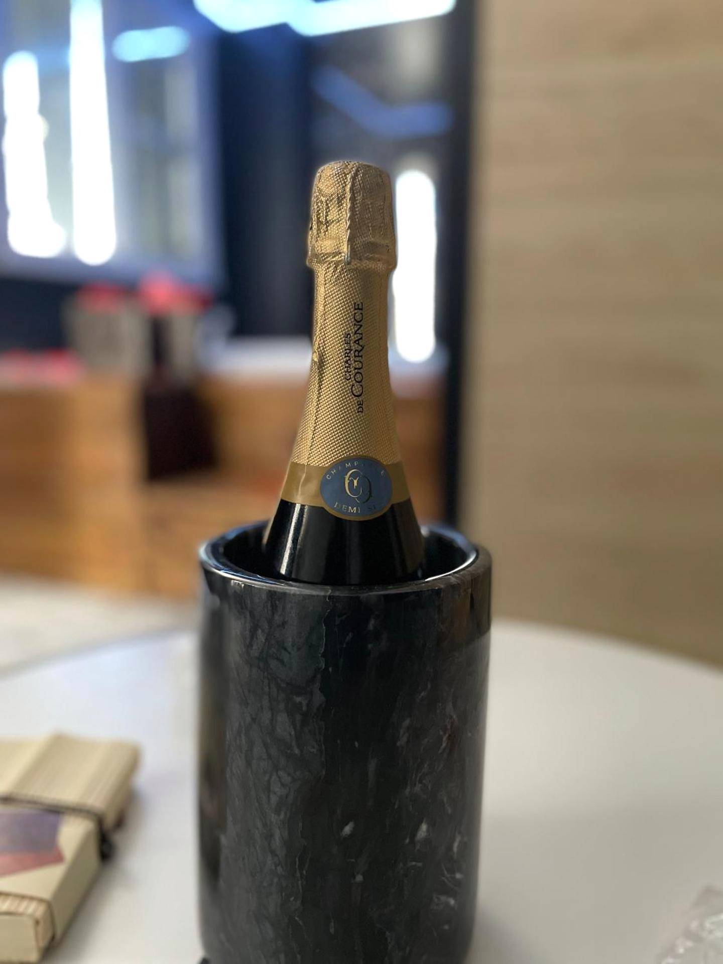 Photo du logement - Seasides Paris - Suite Monroe - Dugny