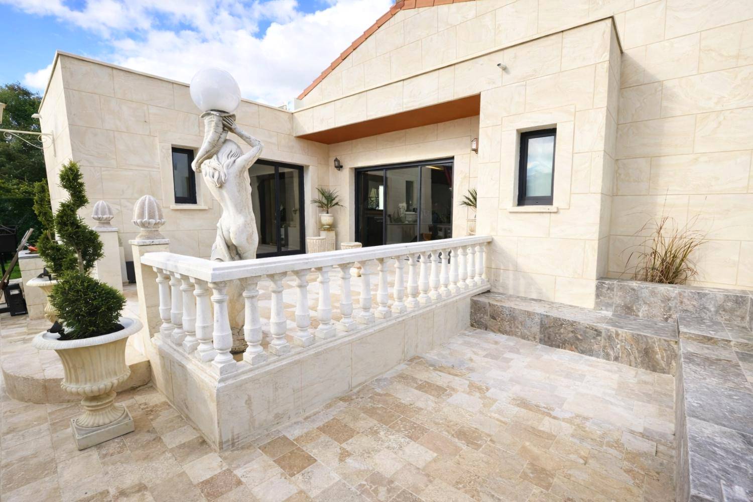Photo du logement - Secret House, La Villa Rom'Antiqua, expérience immersive - Néfiach