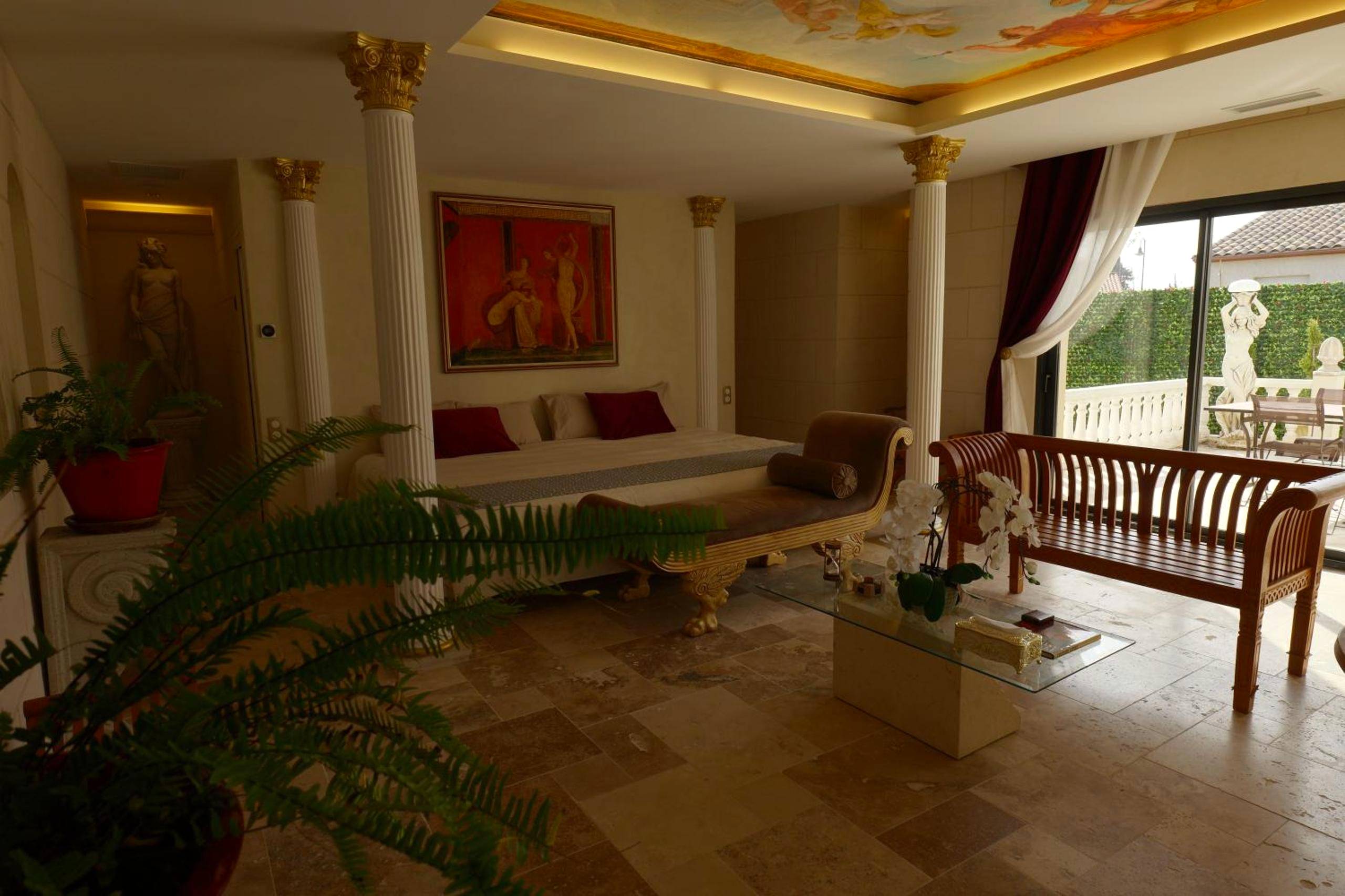 Photo du logement - Secret House, La Villa Rom'Antiqua, expérience immersive