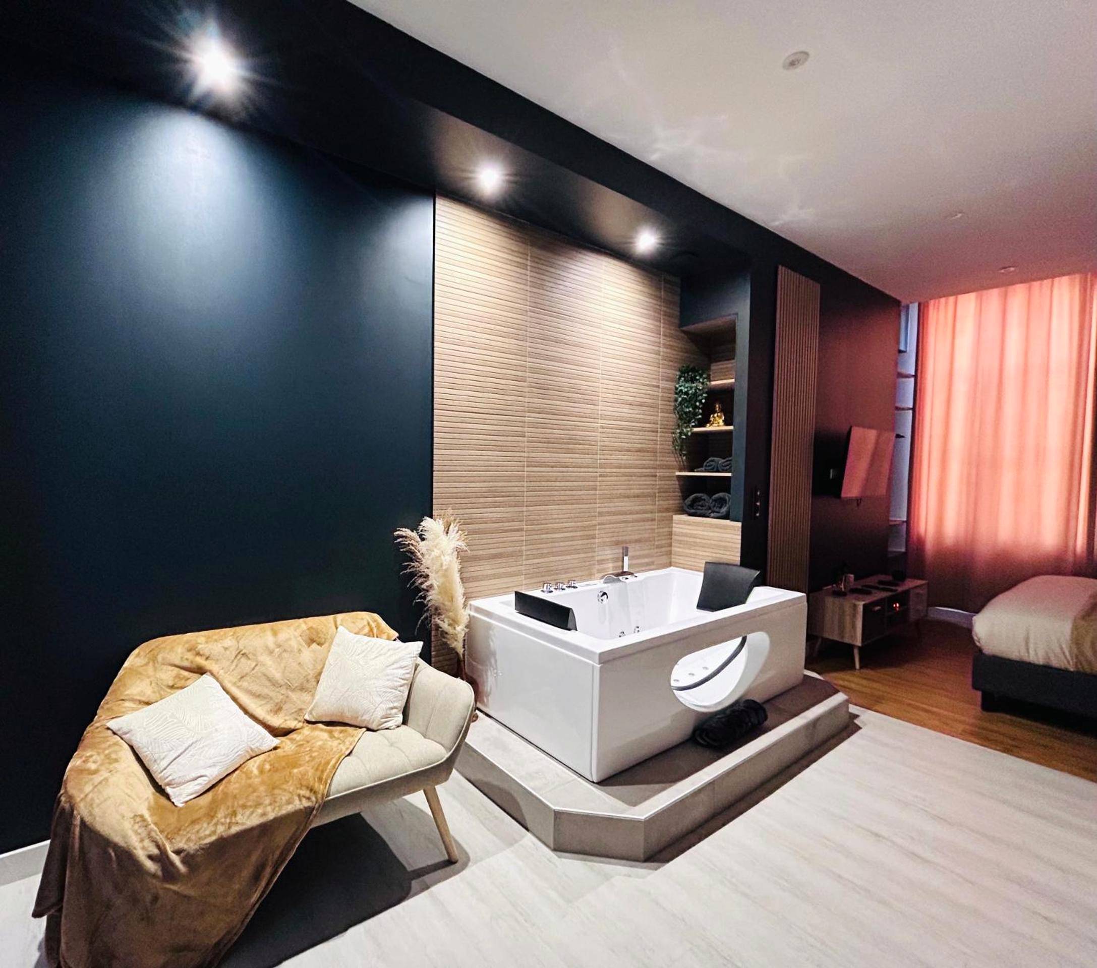 Vue du logement - Suite Cosy Jacuzzi Troyes - Secrets d'Ana