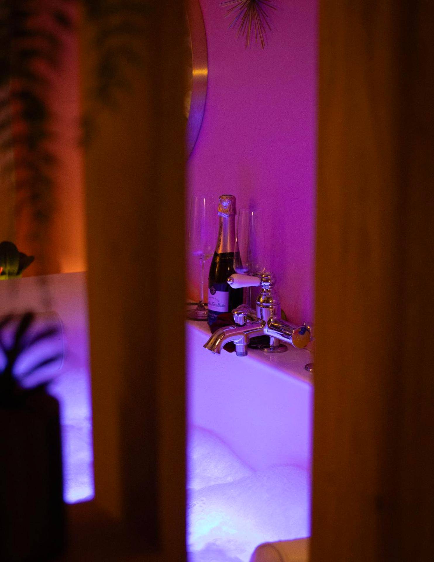 Photo du logement - Suite Love Room Les Secrets d'Eden Rose - escapade romantique à 2