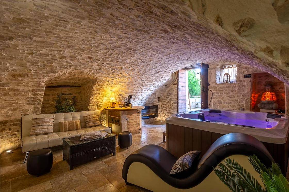 Vue principale - Love Room La Roche - sur - Foron - Les Secrets de l'Isle