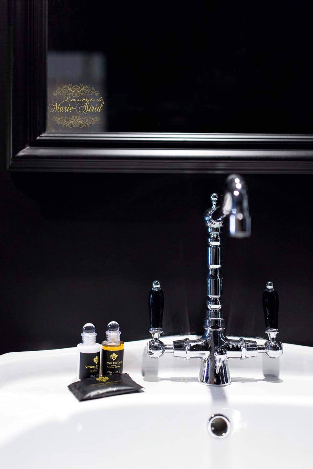 Photo du logement - Les Secrets de Marie - Astrid, Suite Love Room - Bordeaux