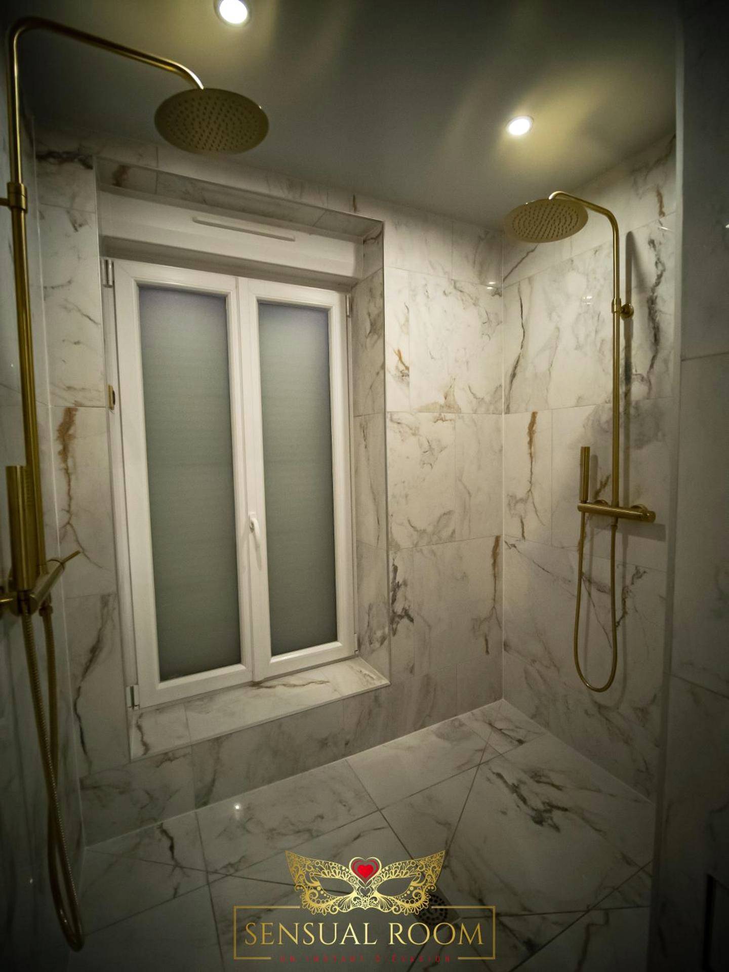 Photo du logement - Sensual Room Love Room Nancy Sauna Double Douche - Nancy