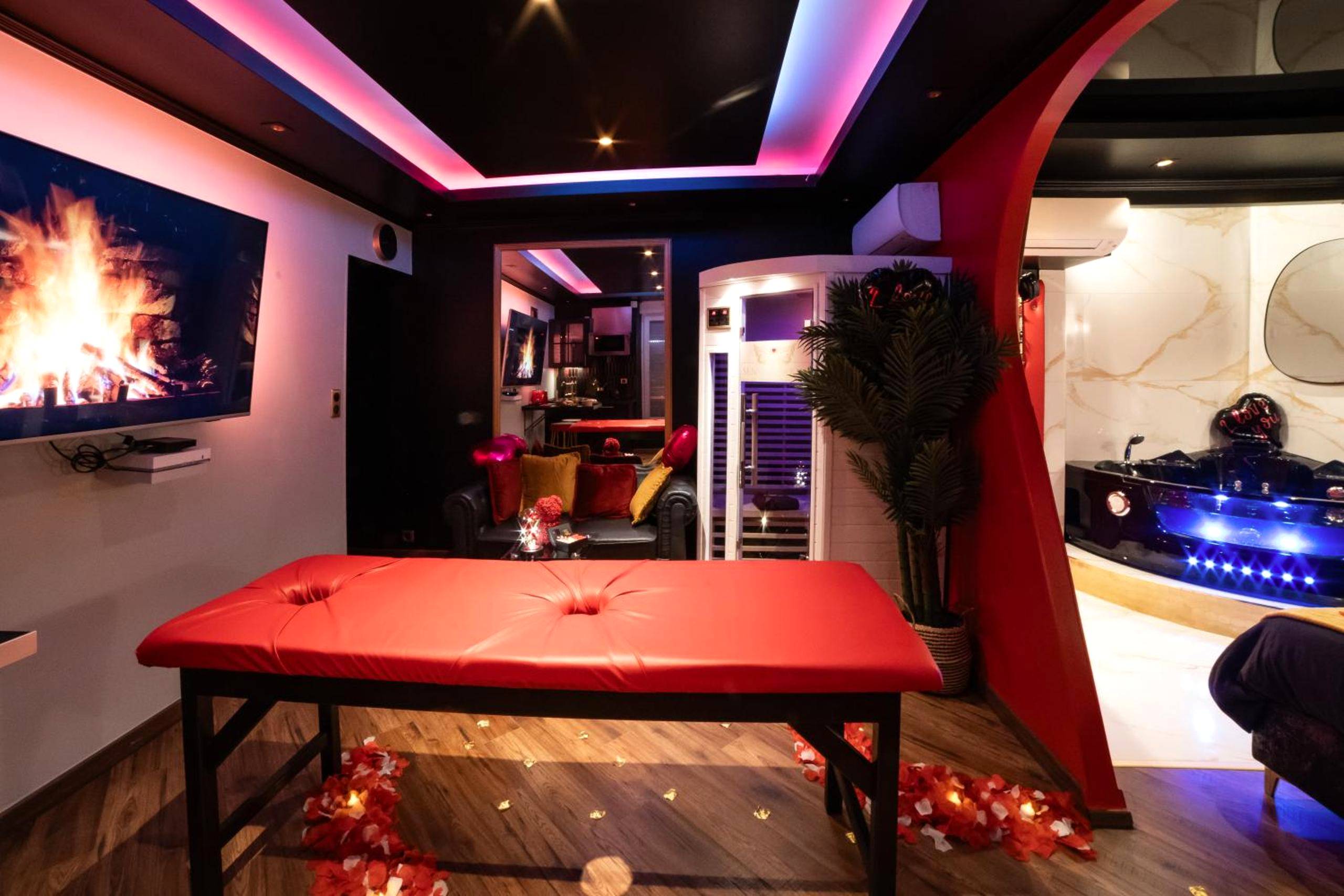 Photo du logement - Sensual Room Love Room Nancy Sauna Double Douche - Nancy