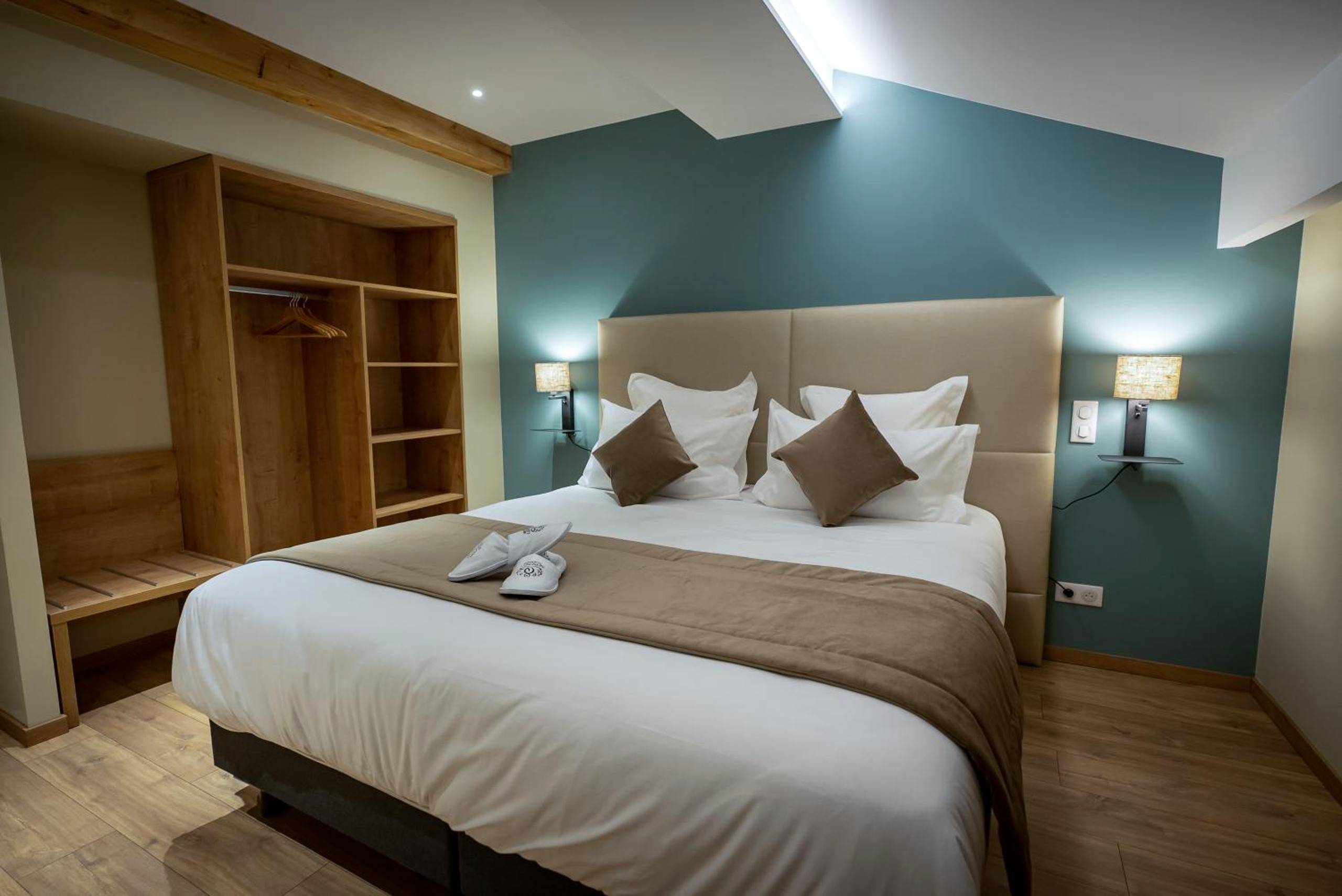 Vue du logement - Love Room Colmar - SERENITY Colmar - Gîtes de Prestige 4 et 5 étoiles - 2, 4 et 6 personnes - Centre...