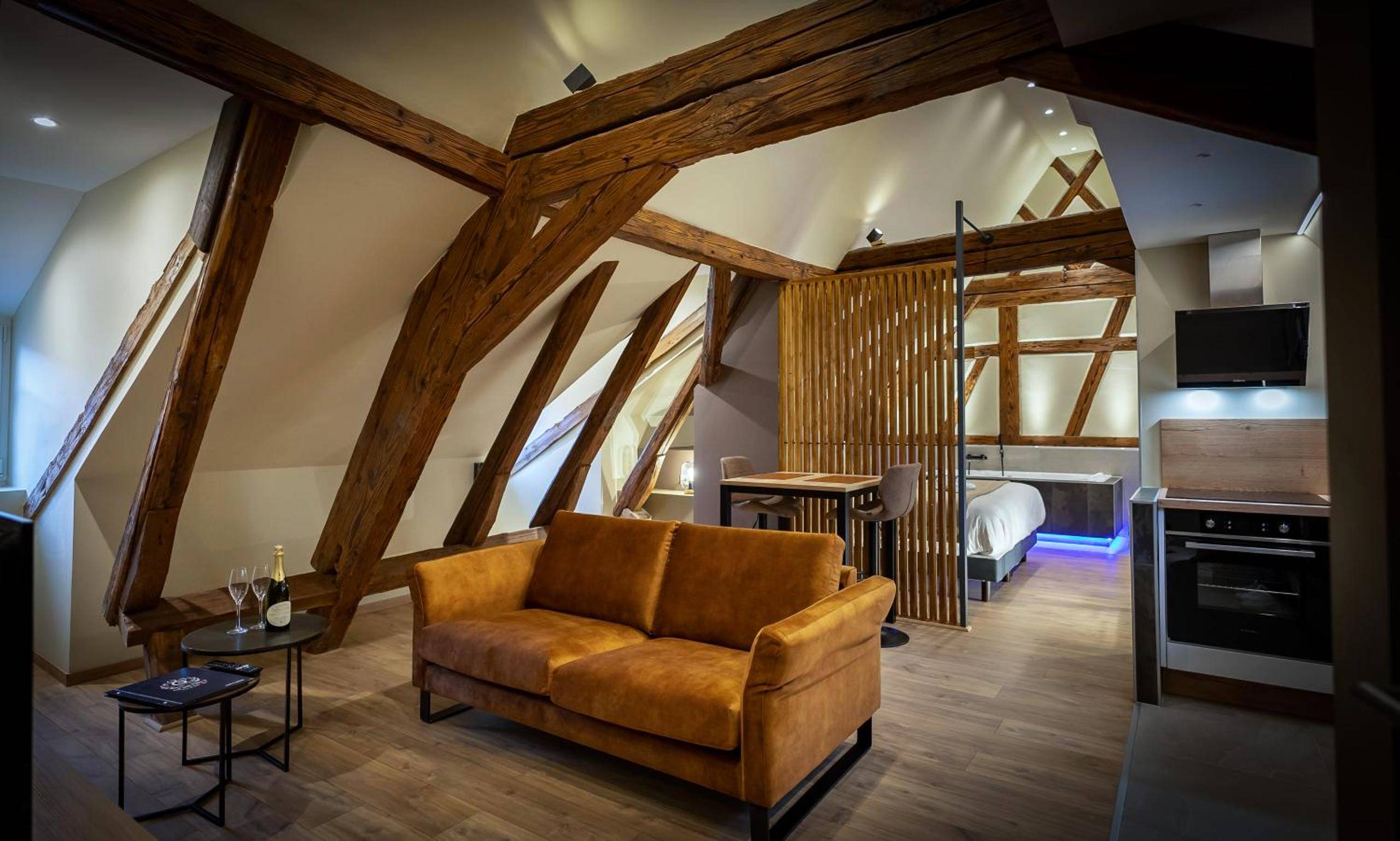 Photo du logement - SERENITY Colmar - Gîtes de Prestige 4 et 5 étoiles - 2, 4 et 6 personnes - Centre Historique