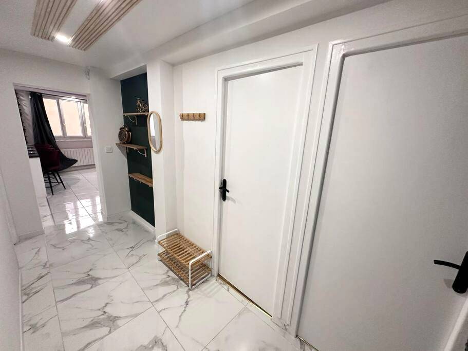 Photo du logement - E Servagnat T3 luxe avec Sauna Jacuzzi et Hammam - Épernay