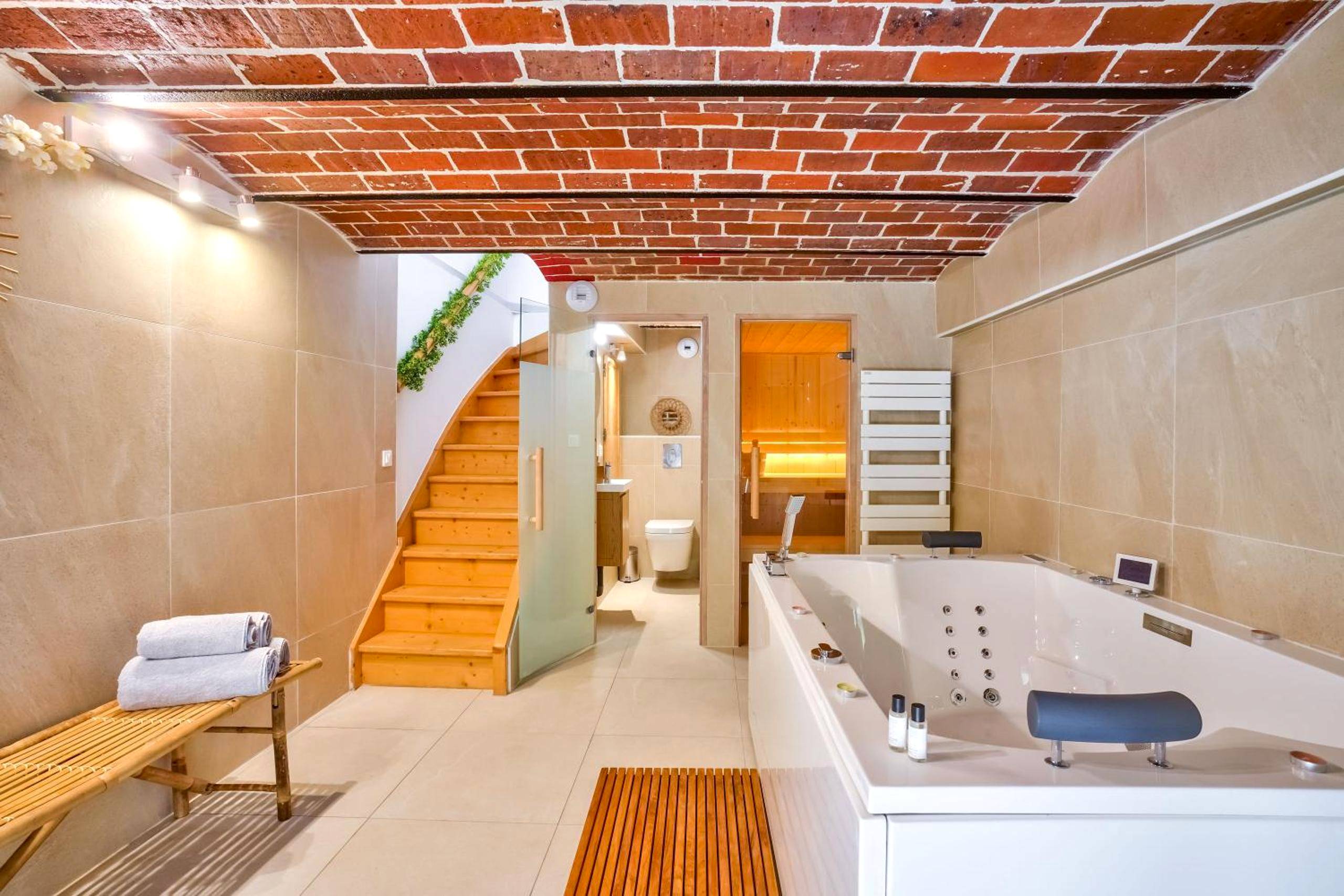 Autre vue interieure - Sospa - Suite spa privatif - La Falaise