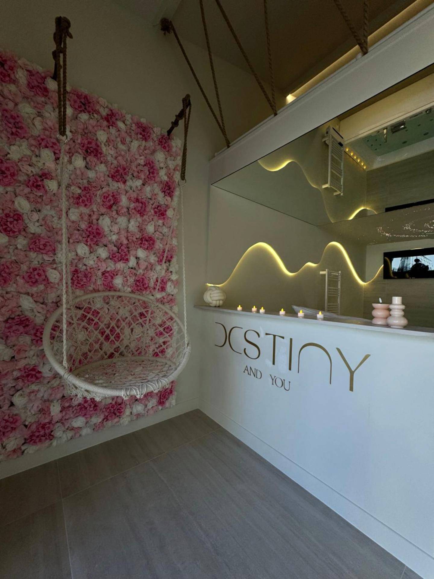 Photo du logement - SPA PRIVATIF - LOVE ROOM LUXE - PROCHE DISNEY