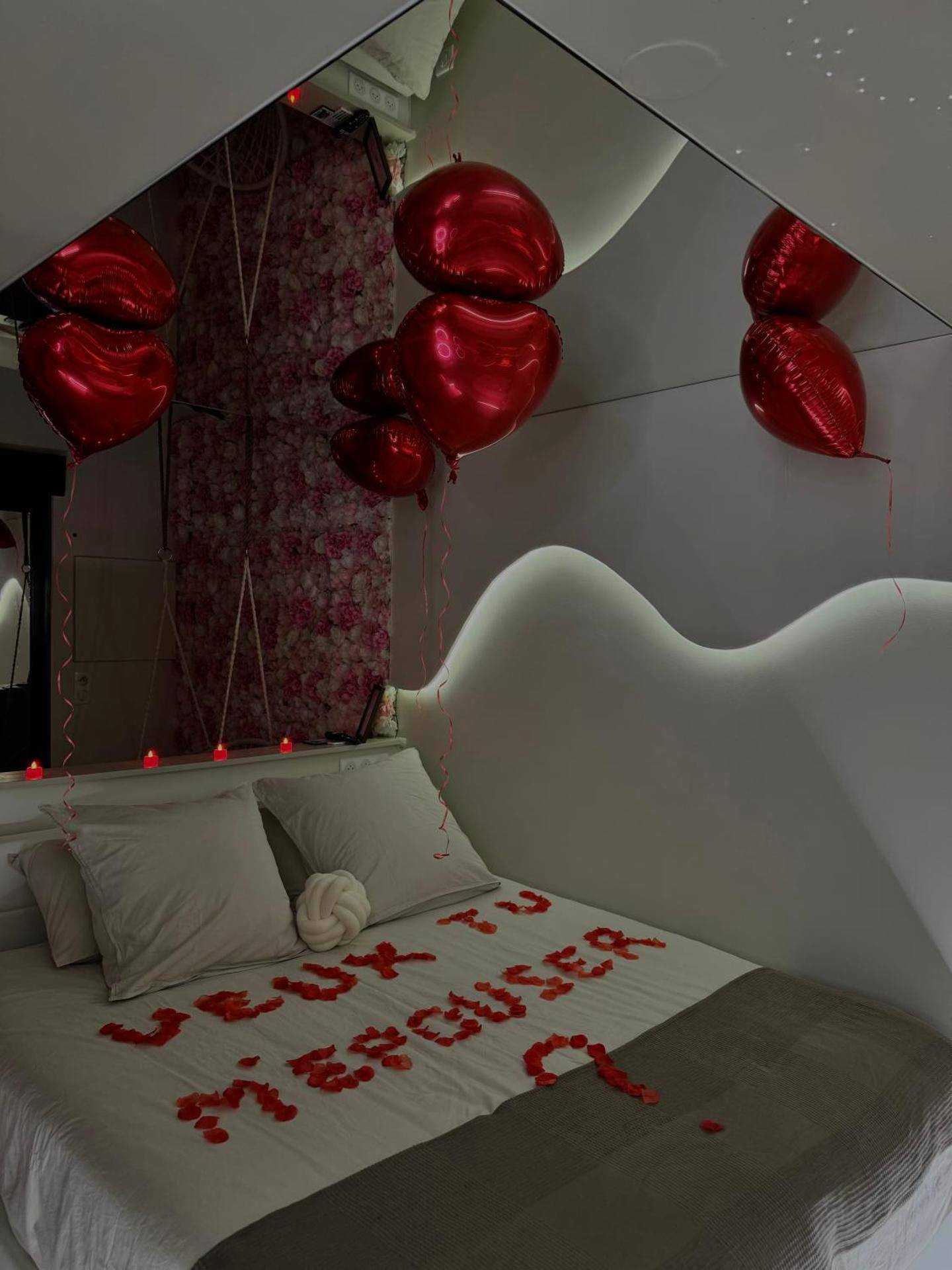 Photo du logement - SPA PRIVATIF - LOVE ROOM LUXE - PROCHE DISNEY - Coulommiers