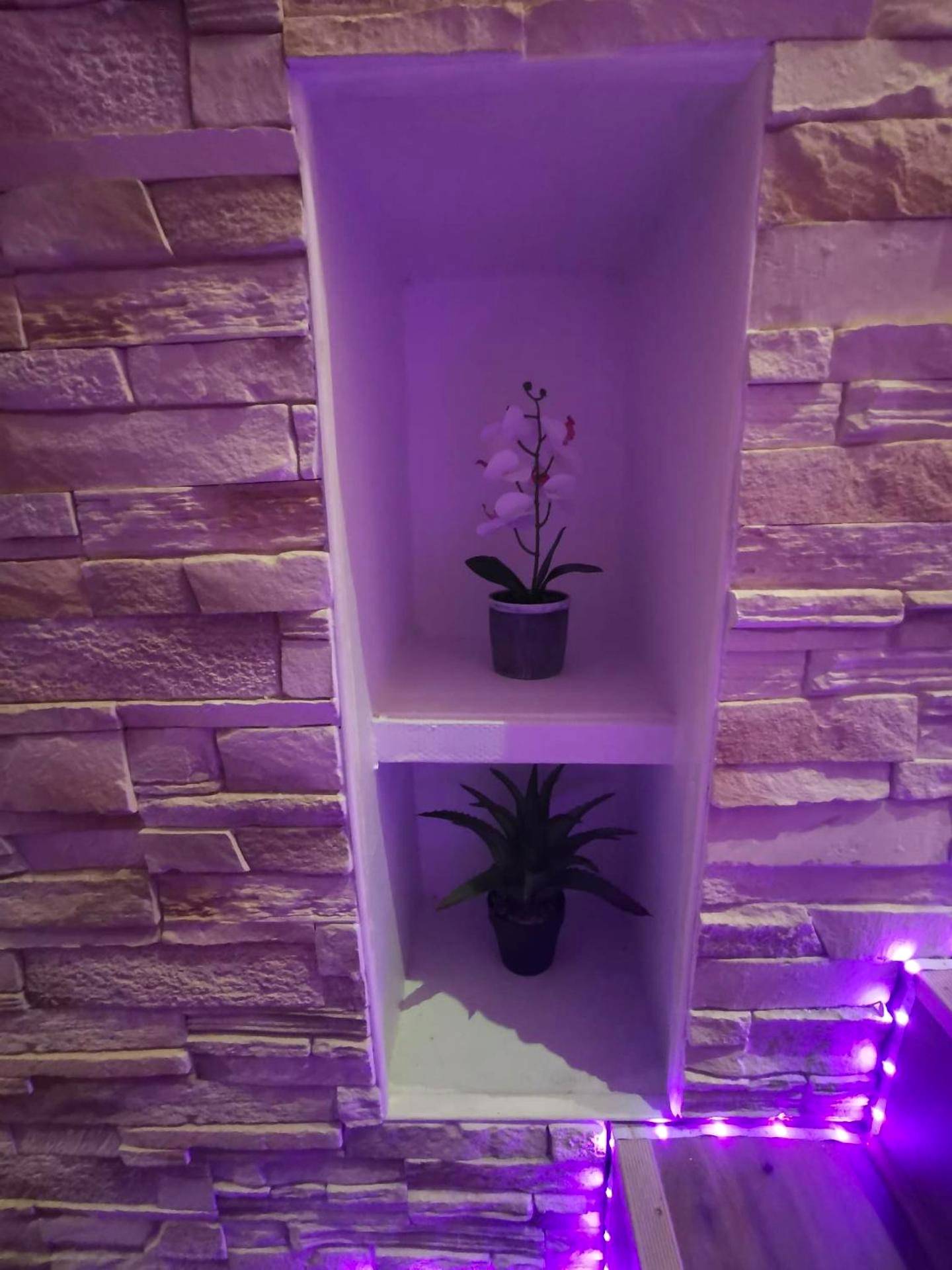 Photo du logement - Le Spa de la Cathédrale - Jacuzzi - Sauna - Champagne - Netflix - Wifi