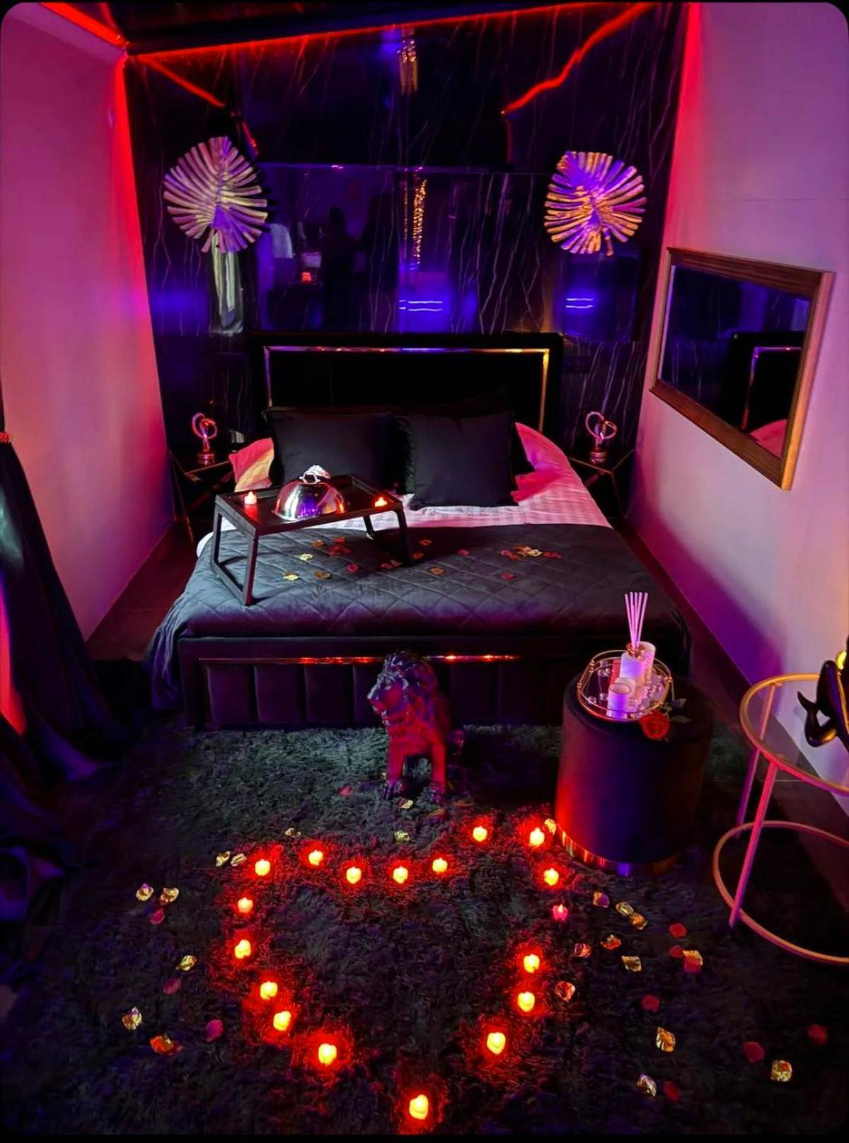 Photo du logement - Love Room élégante spa privatif et extérieur cosy - Goussainville