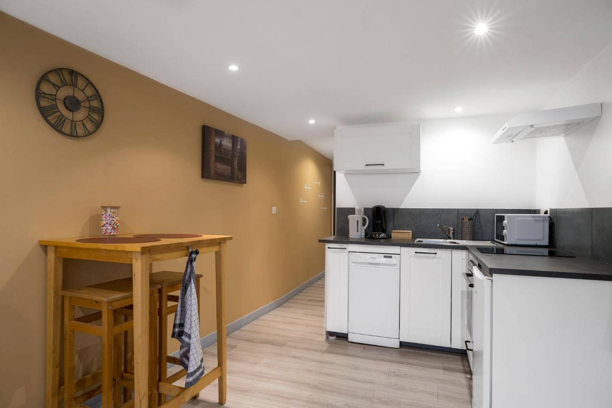 Photo du logement - Appartement spa privatif et cinéma centre ville - Metz