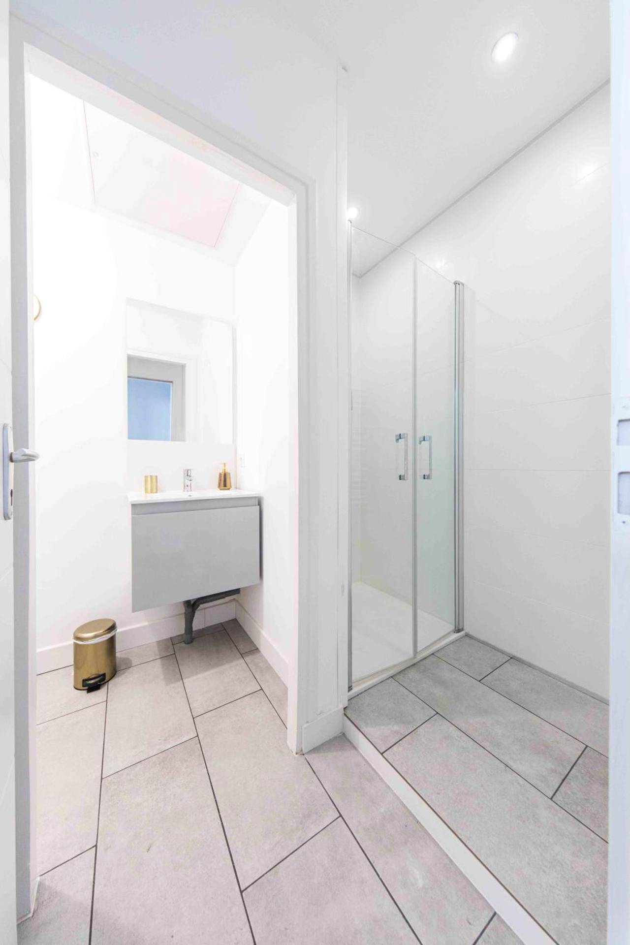 Photo du logement - * Spa & Détente # Suite Privée # Tours # Netflix *