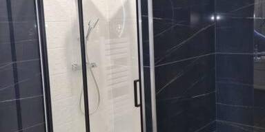 Douche à l'italienne avec parois vitrées - Spa des ducs loft 2