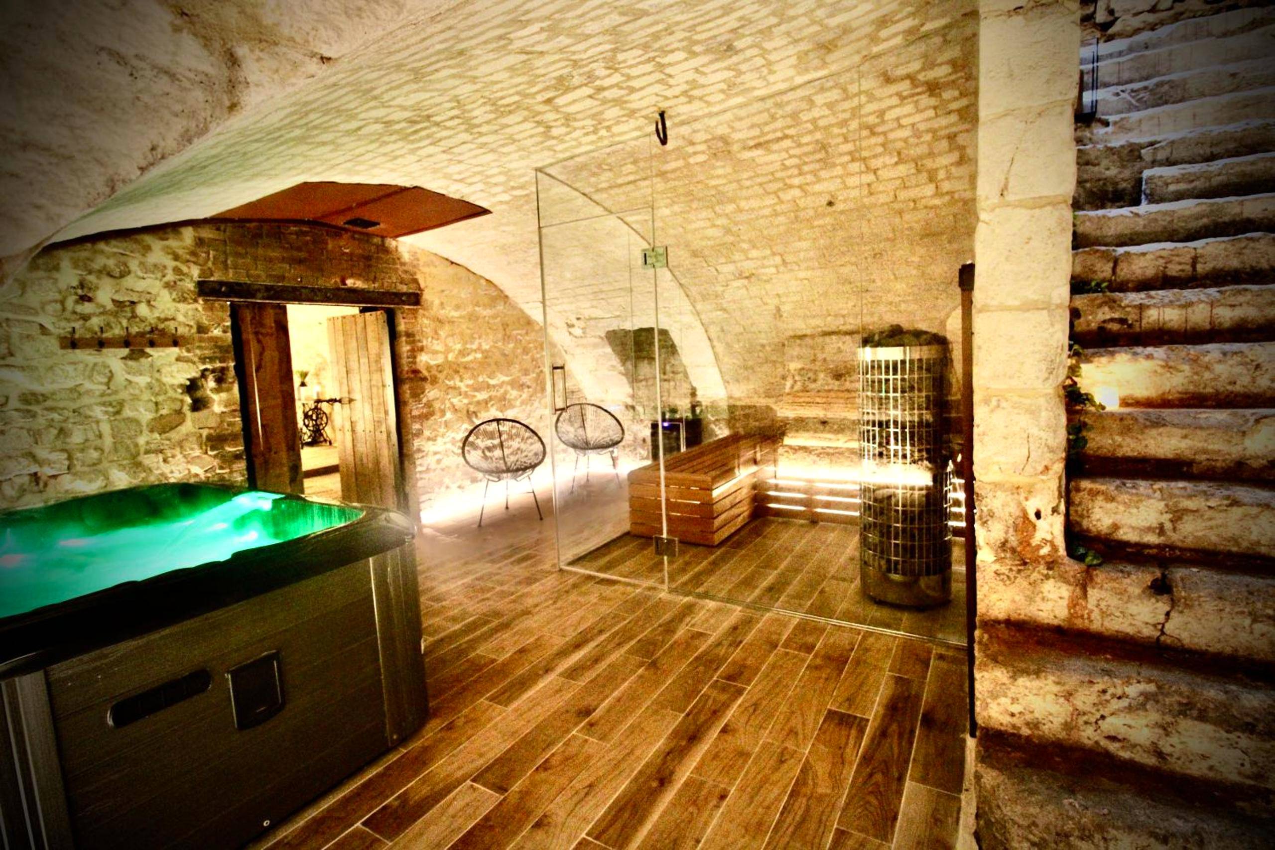 Photo du logement - Spa Gaalor***** - Jacuzzi & Sauna à Rouen