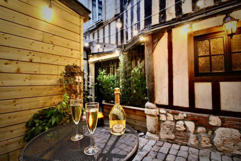 Photo du logement - Le Spa Gustave - Sauna, Jacuzzi & Terrasse à Rouen