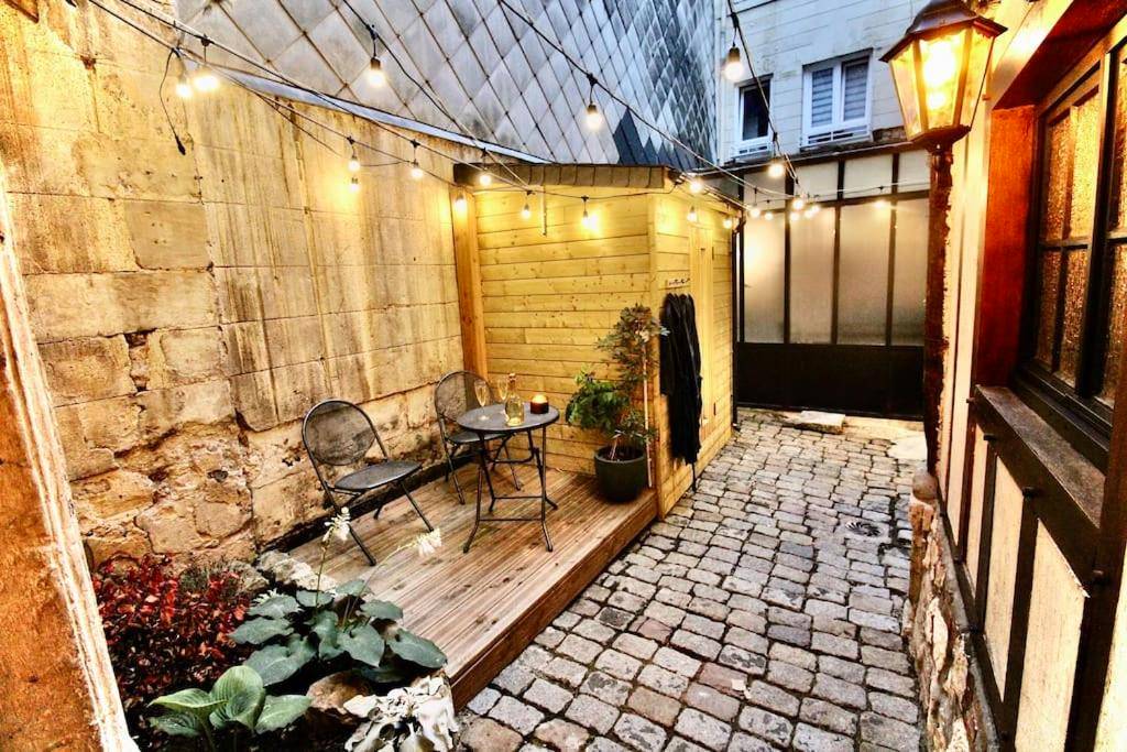 Photo du logement - Le Spa Gustave - Sauna, Jacuzzi & Terrasse à Rouen - Rouen