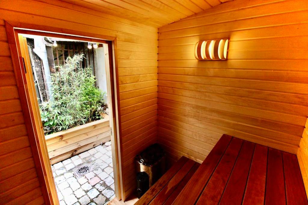 Photo du logement - Le Spa Gustave - Sauna, Jacuzzi & Terrasse à Rouen