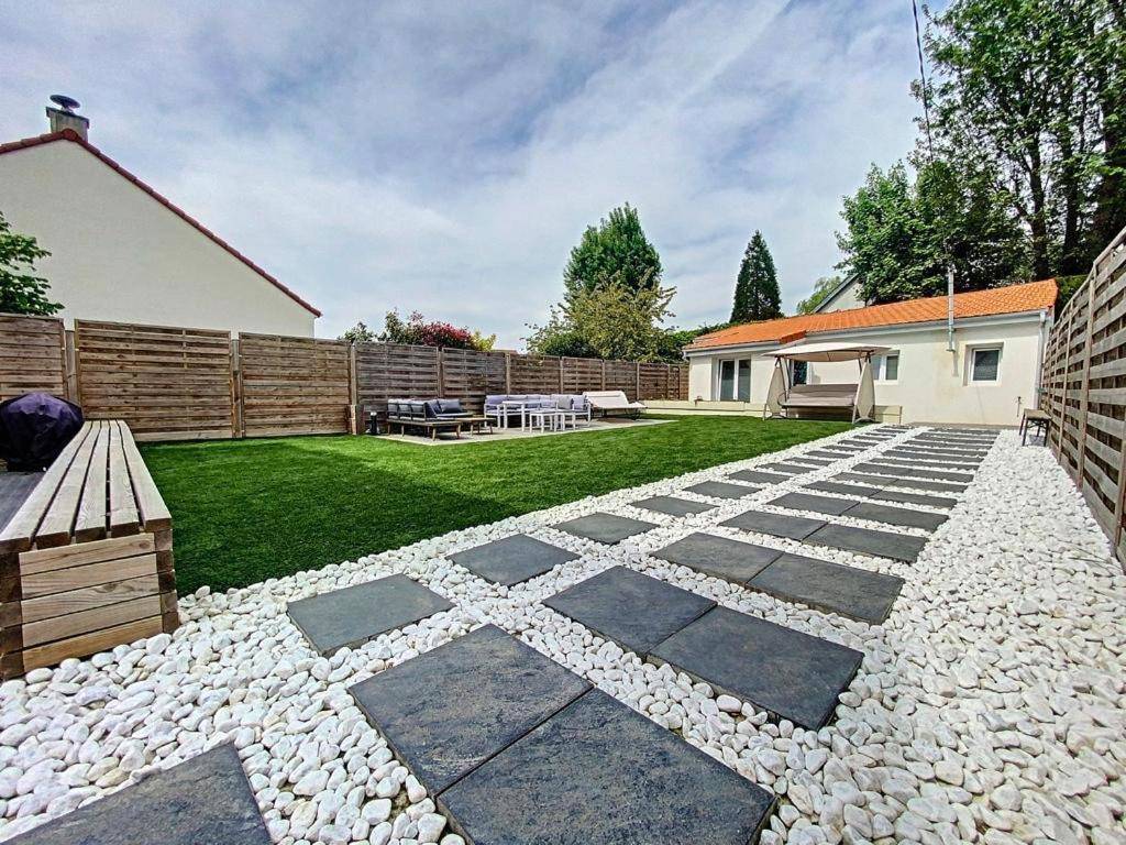 Photo du logement - SPA JUNGLE - Le Mesnil - Saint - Denis