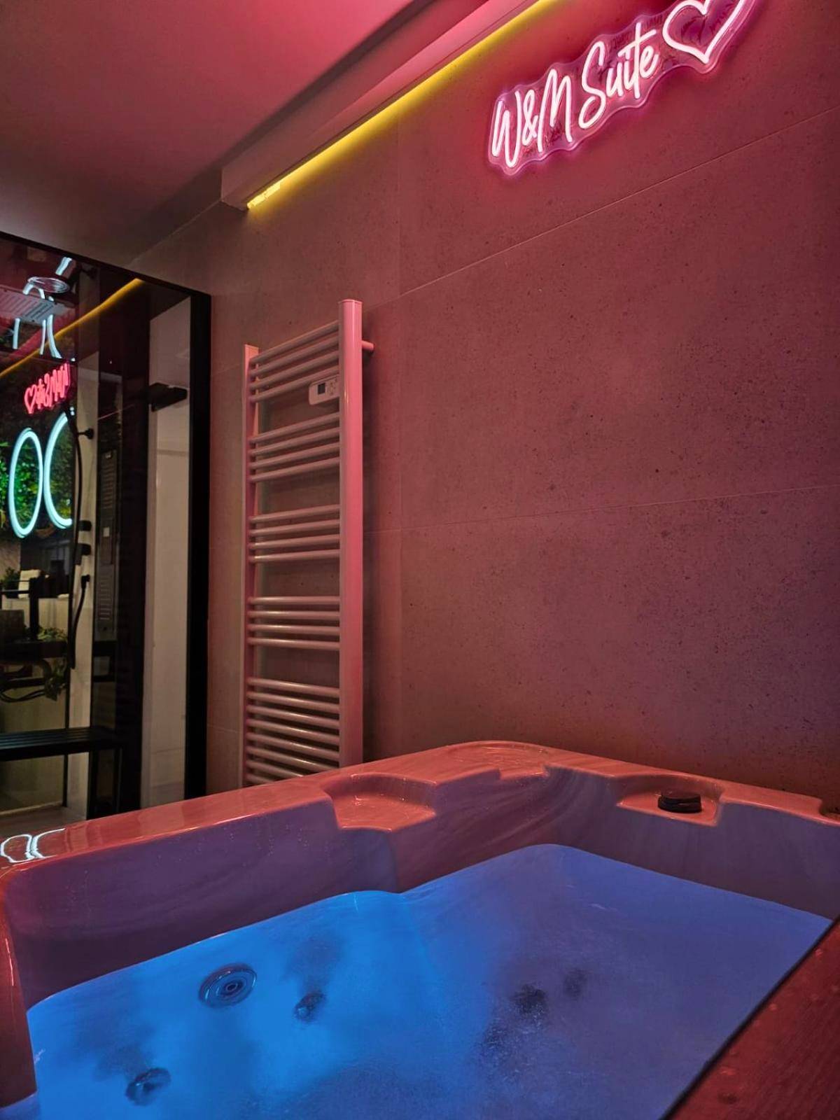 Autre vue interieure - Appartement SPA - Lovers Suite - Clermont - l'Hérault