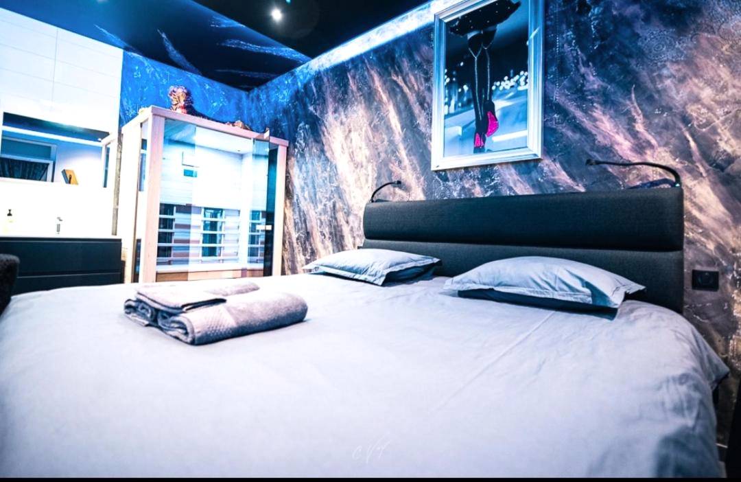 Photo du logement - spa de la quarterelle LOVE ROOM 88 VOSGES - Remiremont