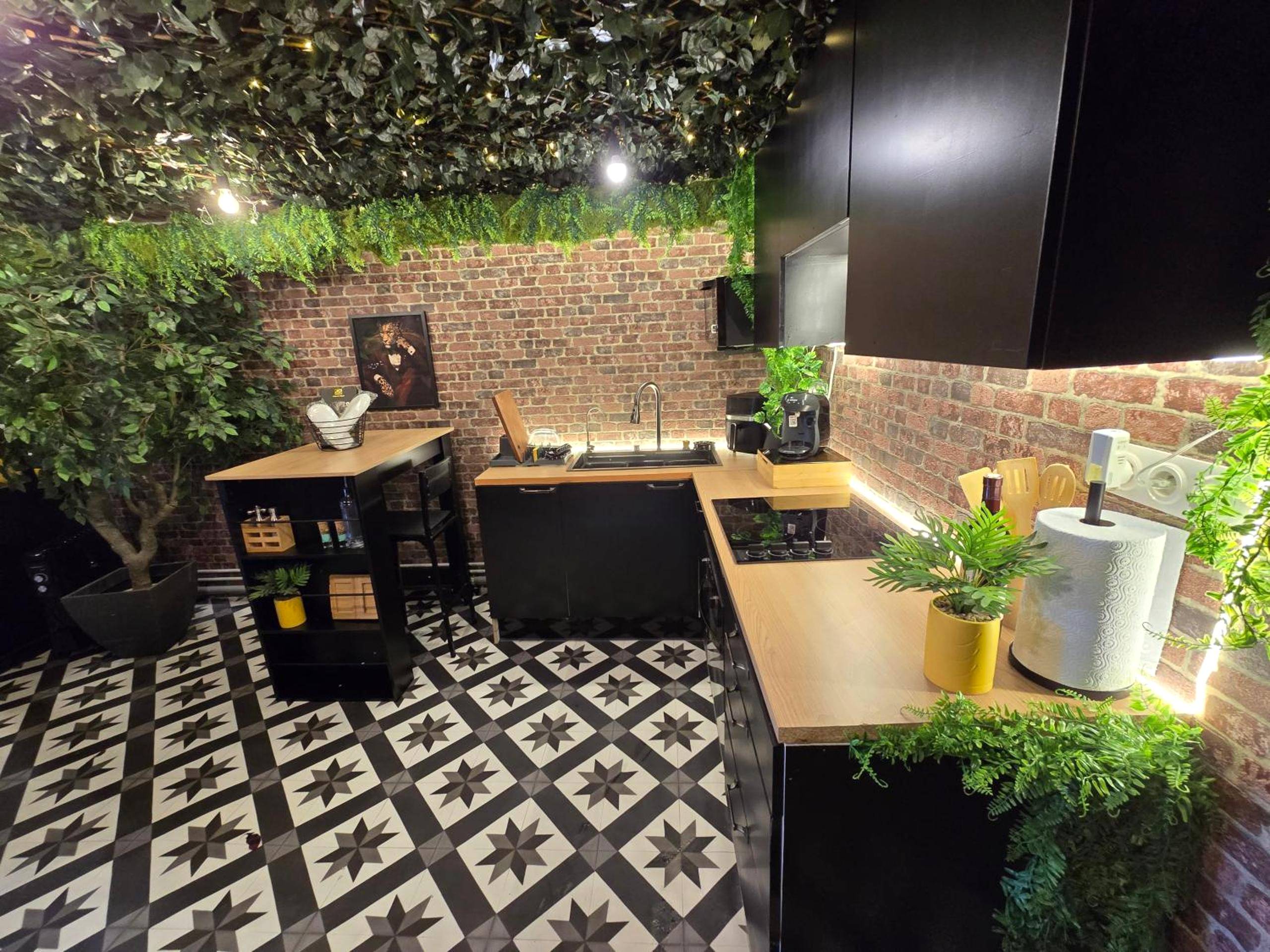Detail du logement - Love room avec spa privatif et salle de jeux adultes