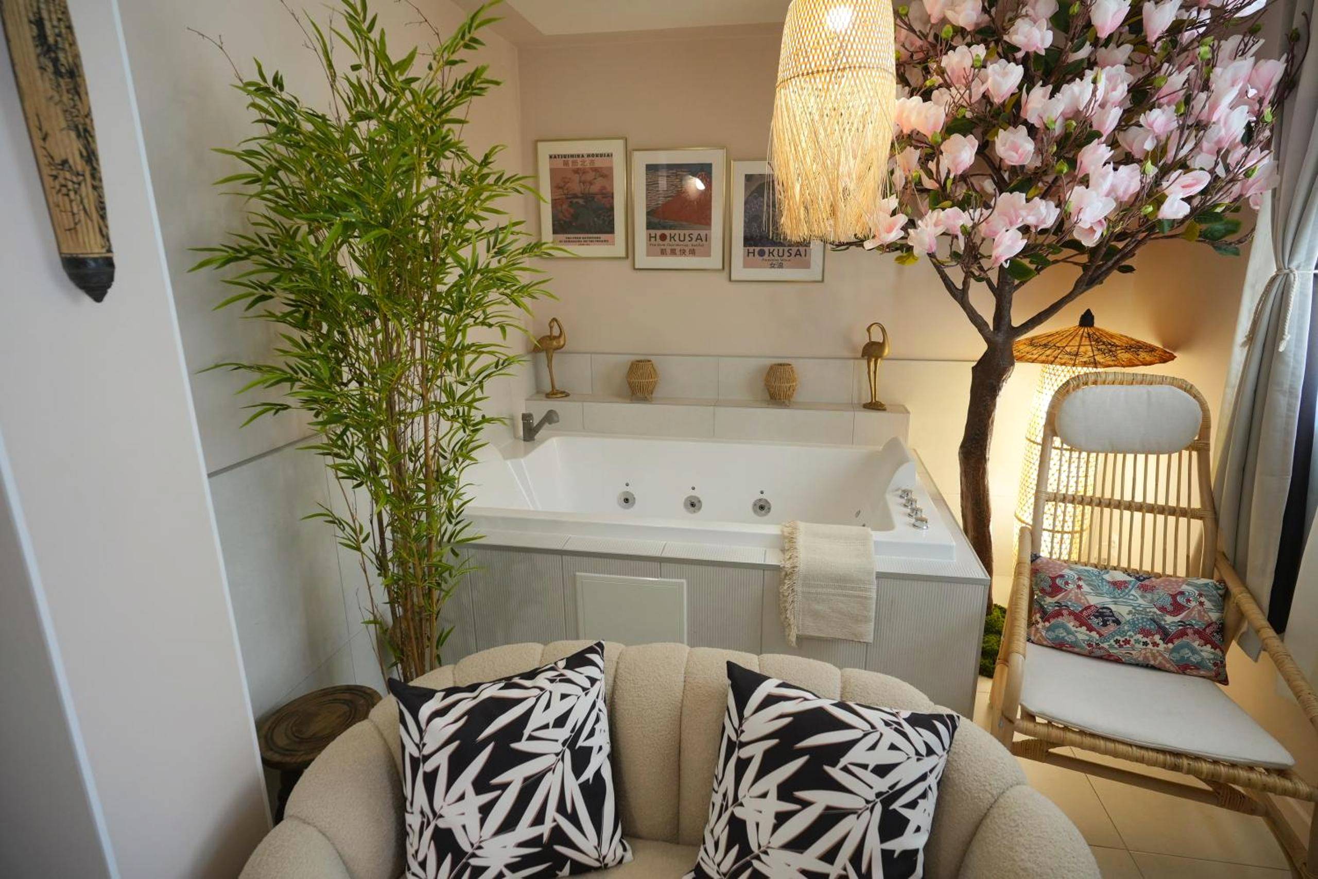 Photo du logement - Spa sous le Mokuren - Escapade Zen à Blois