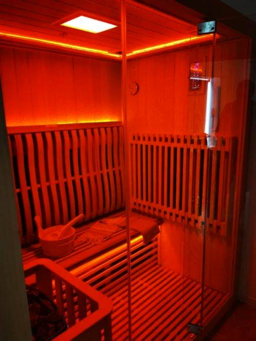 Photo du logement - SPABYELLEETLUI spa rouge ou bleu - Neuville - en - Ferrain