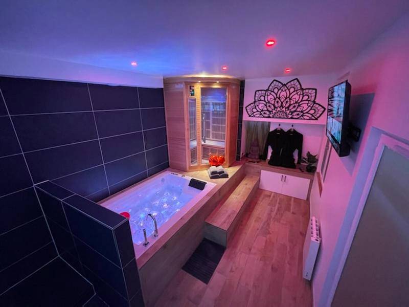 Vue du logement - Love Room Épinay - sous - Sénart - Spamoureux EPINAY
