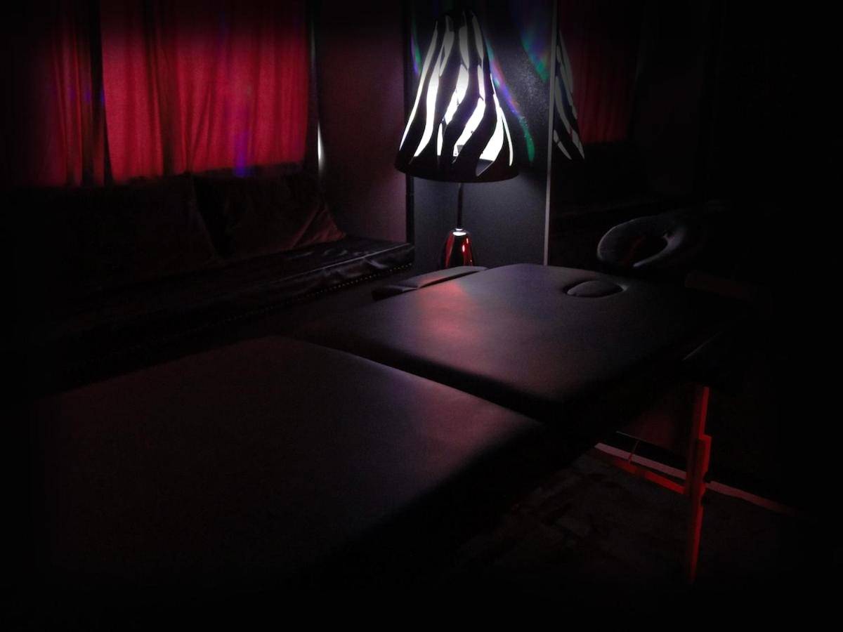 Photo du logement - Love room Sparadis Laval 53 Studio avec jacuzzi privatif