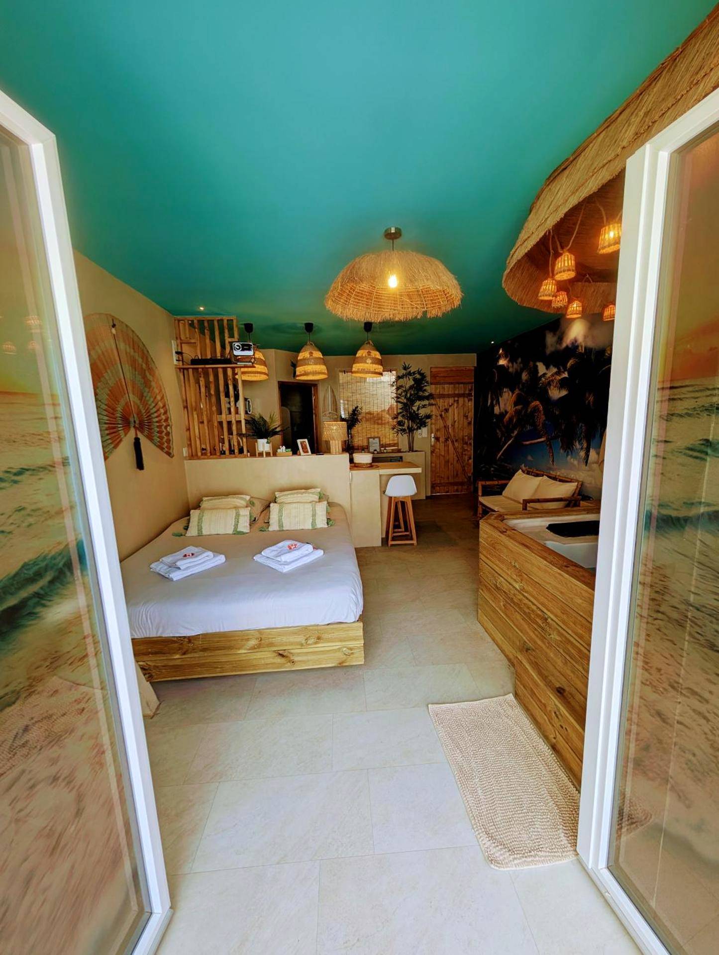 Photo du logement - Les Spas de la Mer, Appart&Spa Aloha, 100m de la plage, Plein cœur du Grau