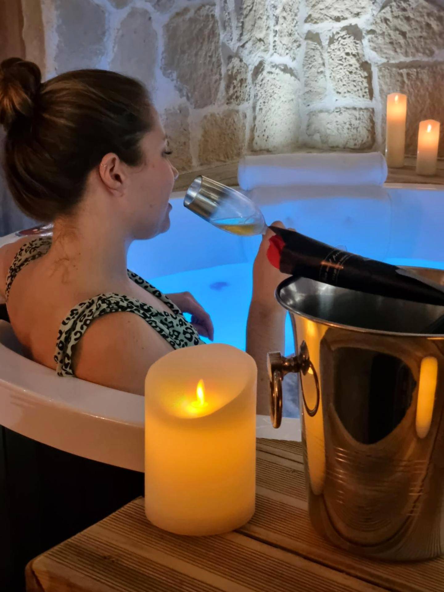 Photo du logement - Les Spas de la mer, Suite & Spa, Love room, Plein Cœur du Grau