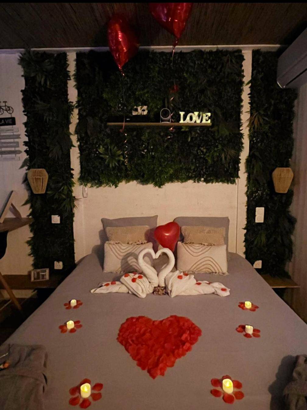 Photo du logement - Les Spas de la mer, Suite & Spa, Love room, Plein Cœur du Grau
