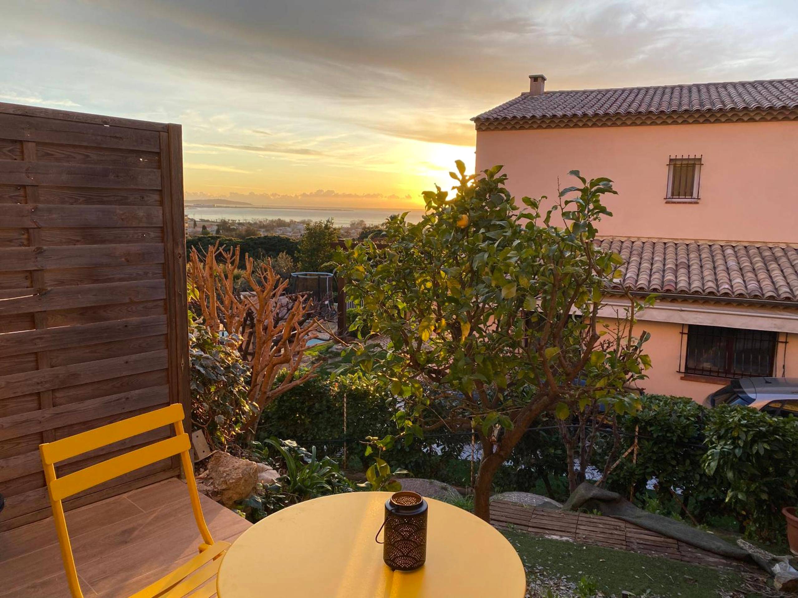 Photo du logement - SPICY LOVE - proche Nice et Cannes - Jacuzzi privatif - French Riviera - luxe - suite romantique