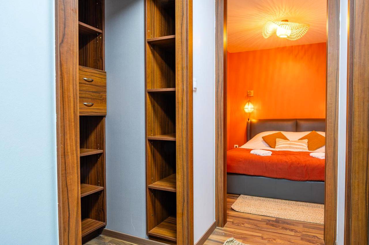 Photo du logement - Appartement Standing piscine intérieur privatisée .