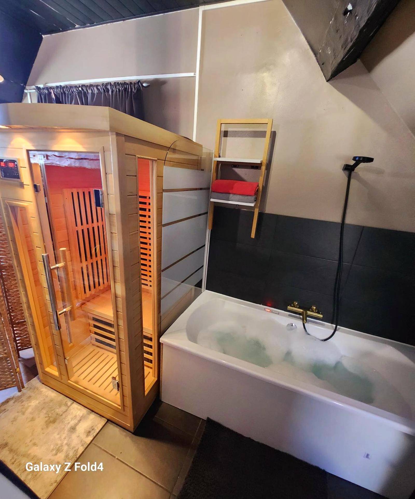 Vue du logement - StarWars SAUNA Jacuzzi balneo à 10 minutes de Disneyland