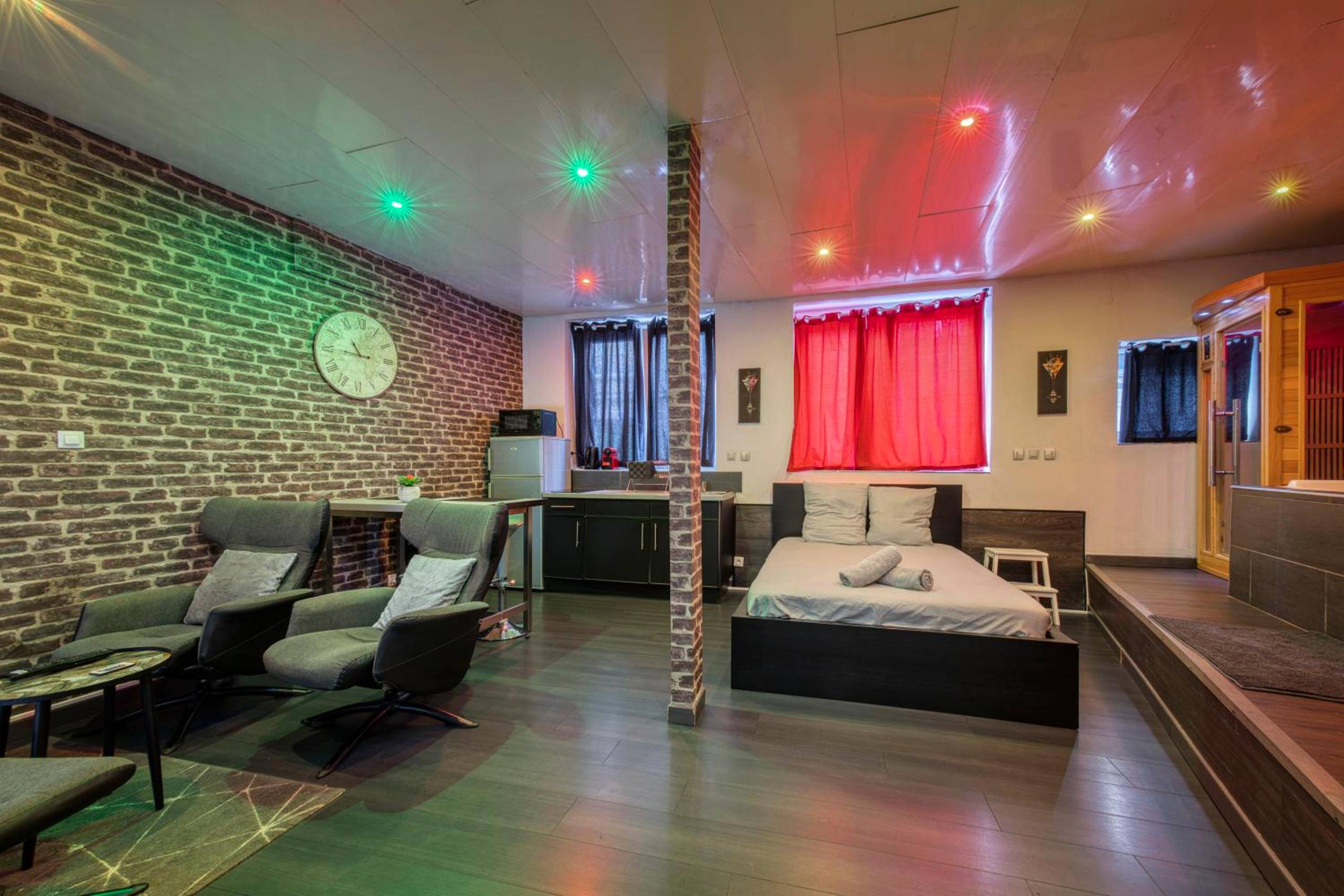 Photo du logement - street Loft with sauna - Saint - Étienne