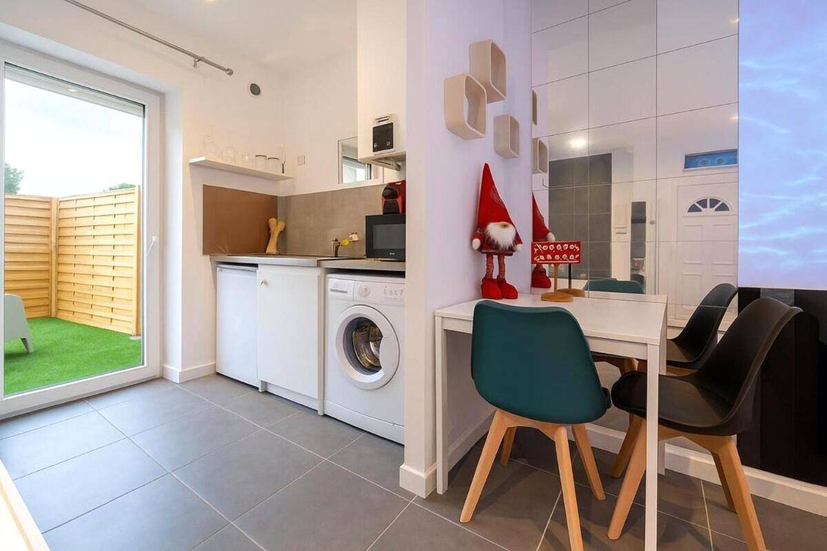Photo du logement - Studio Immersif Jaccuzi & Cinéma Disney et Astérix - Messy