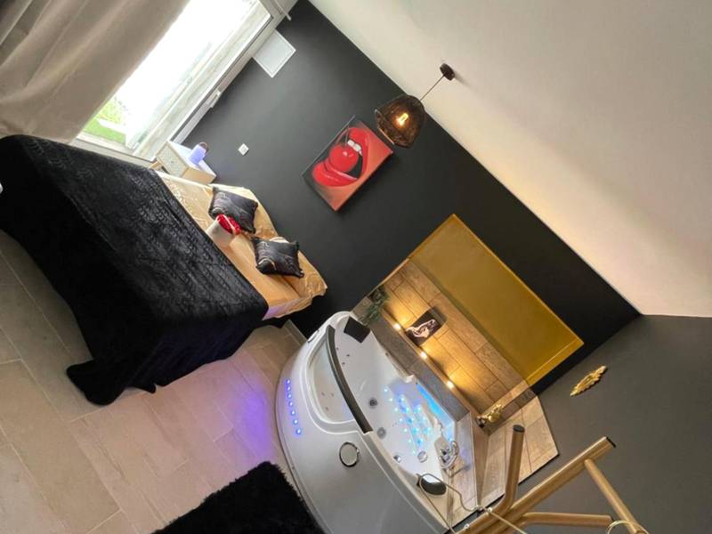 Photo du logement - Studio M romantisme et élégance - Pézenas